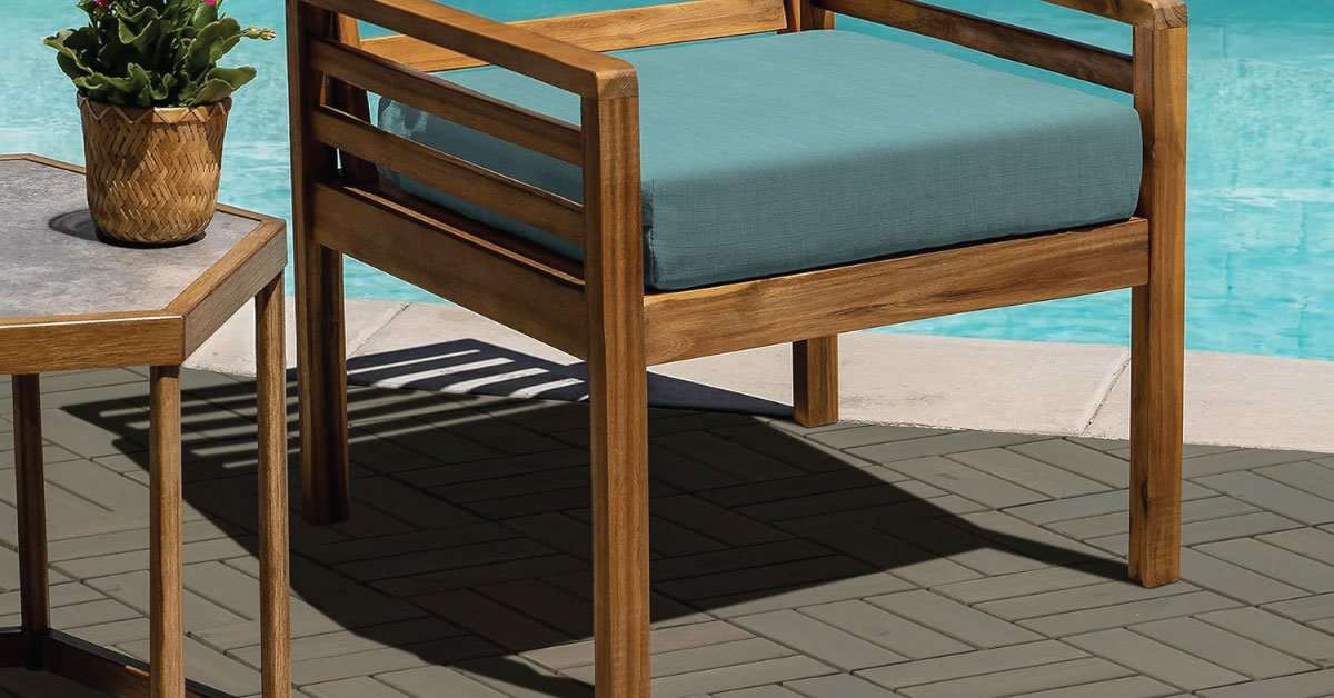 Deck Tiles - 27 Pcs 12 Slats Interlocking - C12 2 Close-up of interlocking tabs connecting two acacia deck tiles C12 without tools