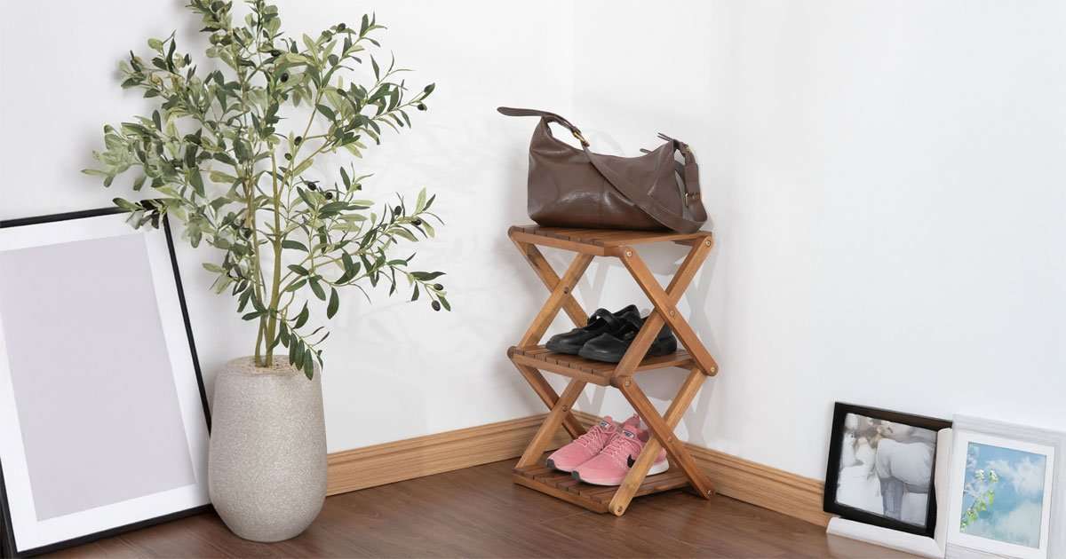foldable wooden furniture wall-mounted table for a compact kitchen