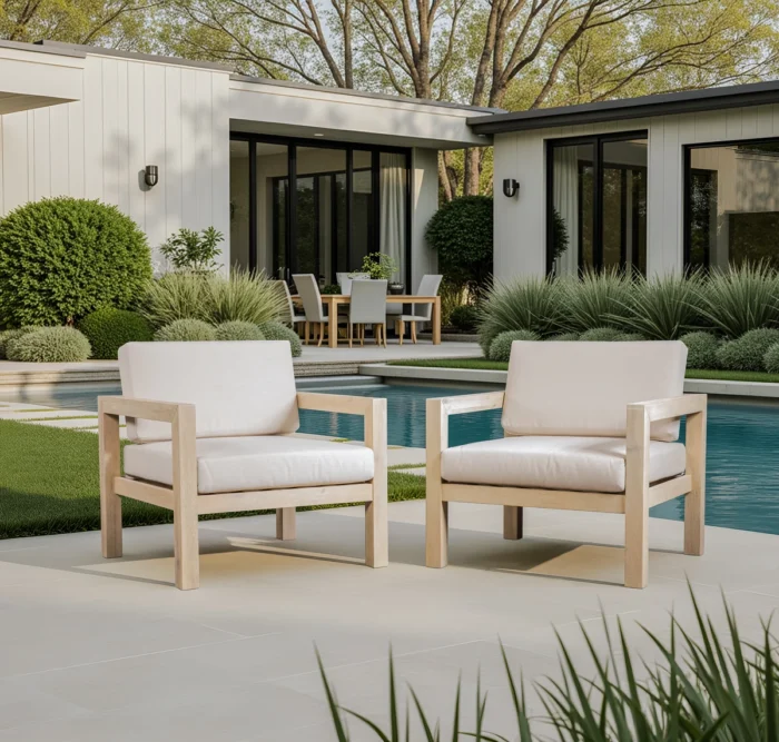 Brushed Finish Solid Eucalyptus Wood Patio Lounge Chair with Cushions
