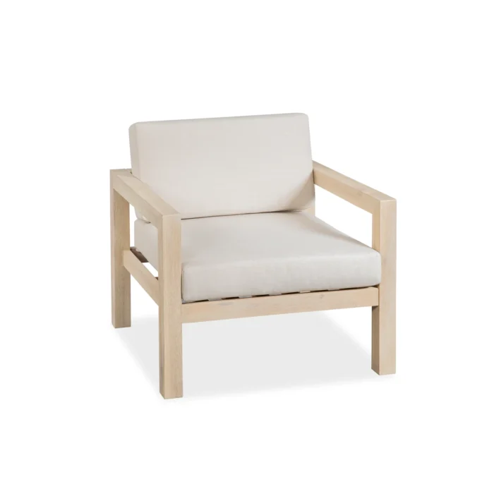 Brushed Finish Solid Eucalyptus Wood Patio Lounge Chair with Cushions