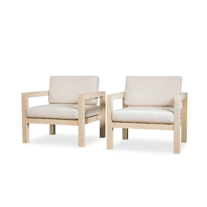 Brushed Finish Solid Eucalyptus Wood Patio Lounge Chair with Cushions