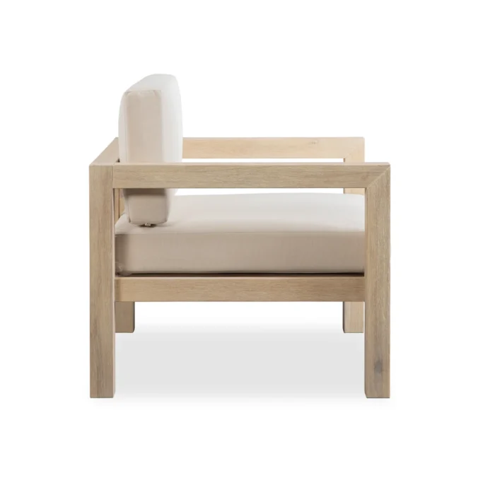 Brushed Finish Solid Eucalyptus Wood Patio Lounge Chair with Cushions