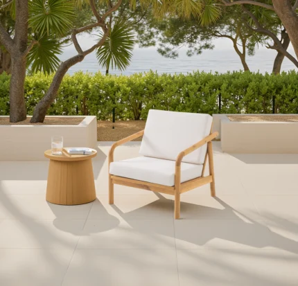 Patio Lounge Chair with Solid Wood Frame & Woven Rope Back