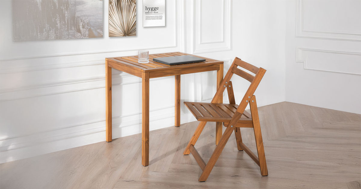 Naro Folding Chair Set of 4 for Seating