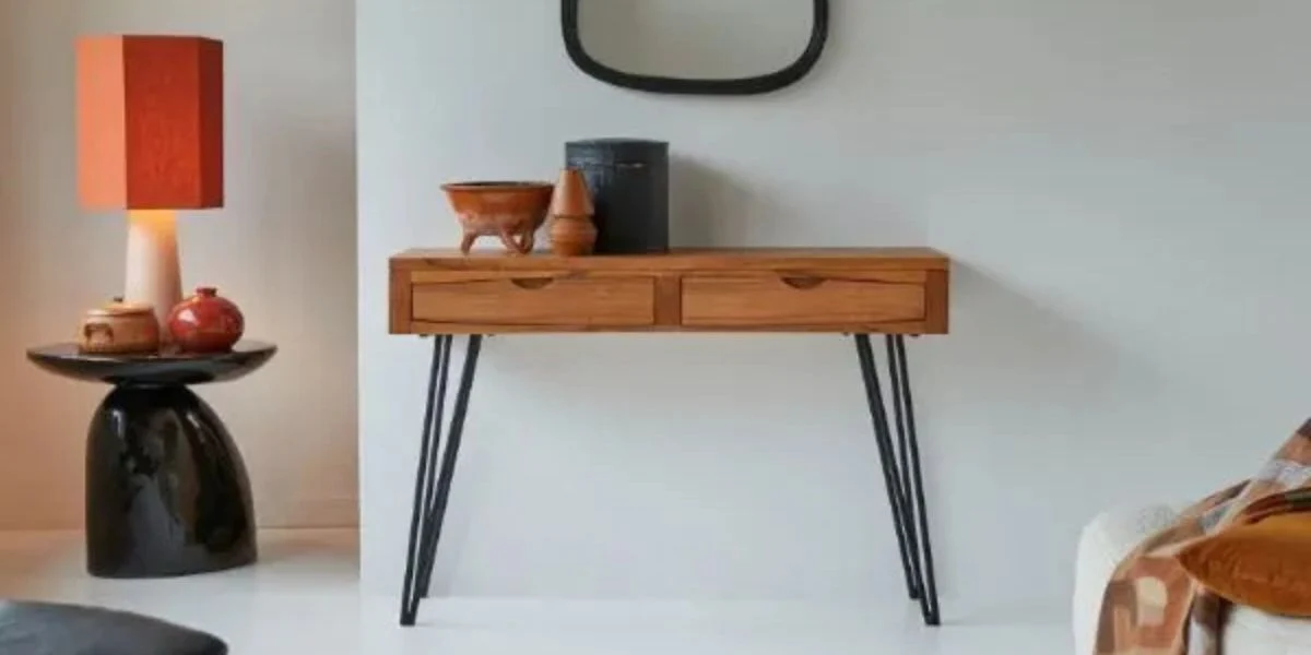 Console Tables: The Perfect Solution for Small Spaces