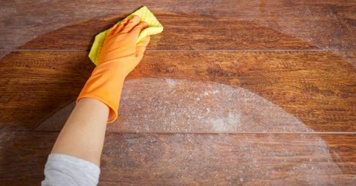 How to Remove Mold from Wooden Furniture – Simple & Effective Methods at Home