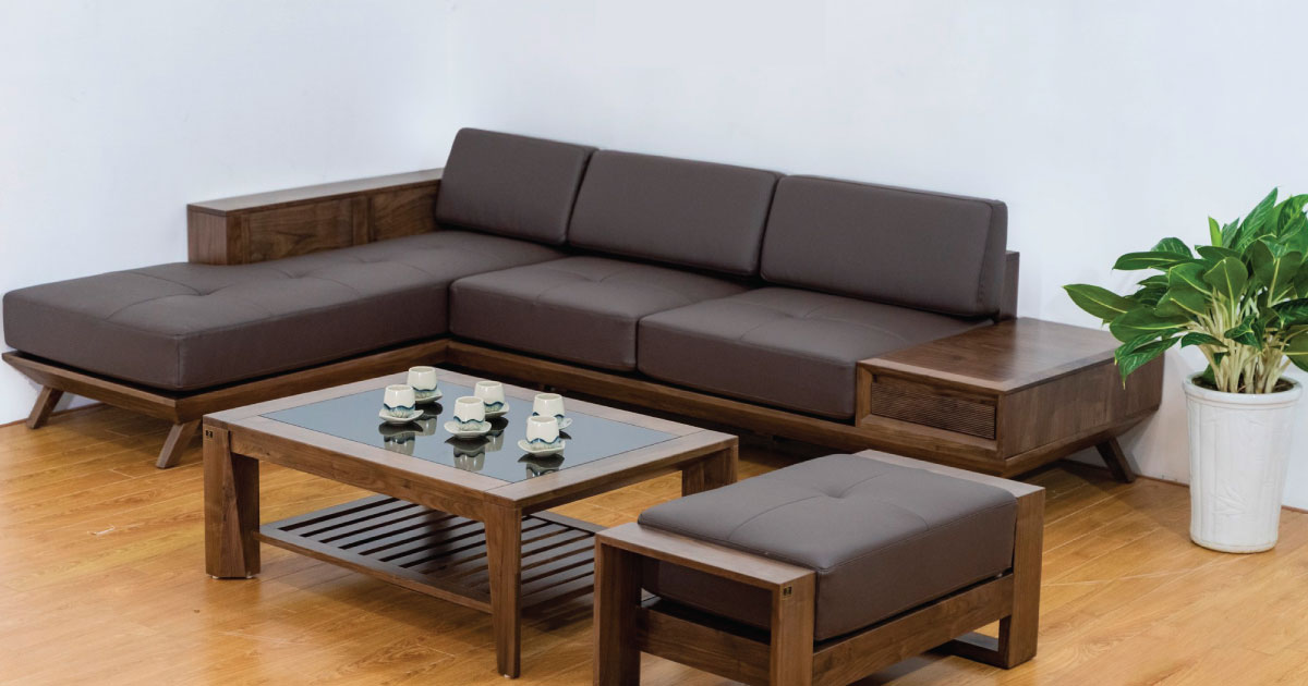 Guide to Choosing the Right Wooden Sofa for Your Living Room