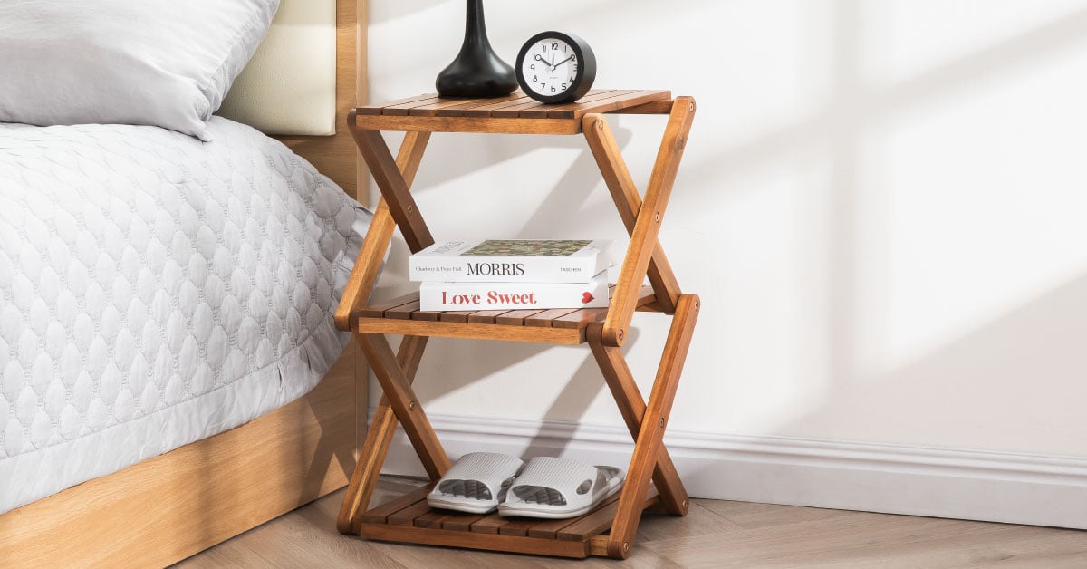 Optimizing Small Spaces with Multifunctional Foldable Wooden Furniture